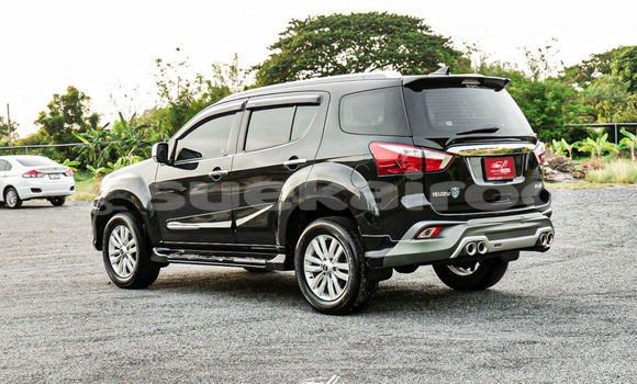 ซื้อ รถมือสอง Isuzu MU-X สีดำ รถยนต์ ใน %{เมือง} ใน สระบุรี ซื้อ รถมือสอง Isuzu MU-X สีดำ รถยนต์ ใน %{เมือง} ใน สระบุรี