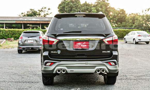 ซื้อ รถมือสอง Isuzu MU-X สีดำ รถยนต์ ใน %{เมือง} ใน สระบุรี ซื้อ รถมือสอง Isuzu MU-X สีดำ รถยนต์ ใน %{เมือง} ใน สระบุรี