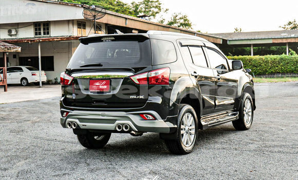 ซื้อ รถมือสอง Isuzu MU-X สีดำ รถยนต์ ใน %{เมือง} ใน สระบุรี ซื้อ รถมือสอง Isuzu MU-X สีดำ รถยนต์ ใน %{เมือง} ใน สระบุรี