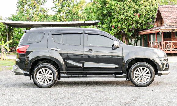 ซื้อ รถมือสอง Isuzu MU-X สีดำ รถยนต์ ใน %{เมือง} ใน สระบุรี ซื้อ รถมือสอง Isuzu MU-X สีดำ รถยนต์ ใน %{เมือง} ใน สระบุรี