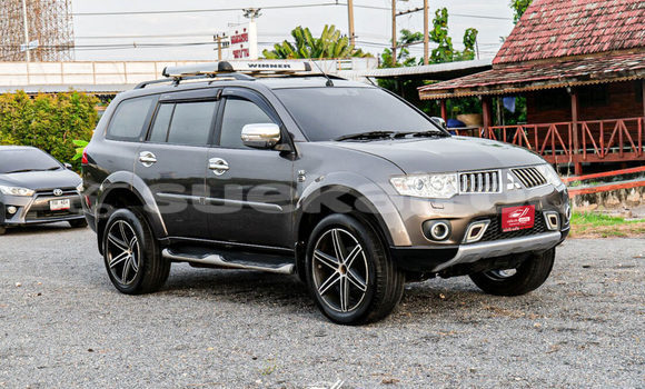 ซื้อ รถมือสอง Mitsubishi Pajero สีดำ รถยนต์ ใน %{เมือง} ใน สระบุรี ซื้อ รถมือสอง Mitsubishi Pajero สีดำ รถยนต์ ใน %{เมือง} ใน สระบุรี