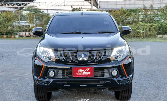 ซื้อ รถมือสอง Mitsubishi Triton สีดำ รถยนต์ ใน %{เมือง} ใน สระบุรี ซื้อ รถมือสอง Mitsubishi Triton สีดำ รถยนต์ ใน %{เมือง} ใน สระบุรี