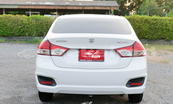 ซื้อ รถมือสอง Suzuki Ciaz ขาว รถยนต์ ใน %{เมือง} ใน สระบุรี ซื้อ รถมือสอง Suzuki Ciaz ขาว รถยนต์ ใน %{เมือง} ใน สระบุรี