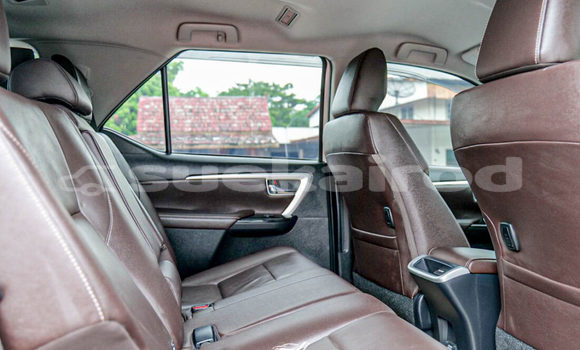 ซื้อ รถมือสอง Toyota Fortuner ขาว รถยนต์ ใน %{เมือง} ใน สระบุรี ซื้อ รถมือสอง Toyota Fortuner ขาว รถยนต์ ใน %{เมือง} ใน สระบุรี