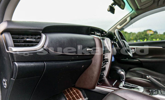 ซื้อ รถมือสอง Toyota Fortuner เงิน รถยนต์ ใน %{เมือง} ใน สระบุรี ซื้อ รถมือสอง Toyota Fortuner เงิน รถยนต์ ใน %{เมือง} ใน สระบุรี