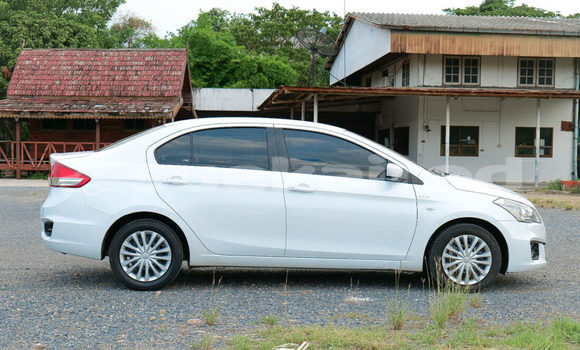 ซื้อ รถมือสอง Suzuki Ciaz ขาว รถยนต์ ใน %{เมือง} ใน สระบุรี ซื้อ รถมือสอง Suzuki Ciaz ขาว รถยนต์ ใน %{เมือง} ใน สระบุรี