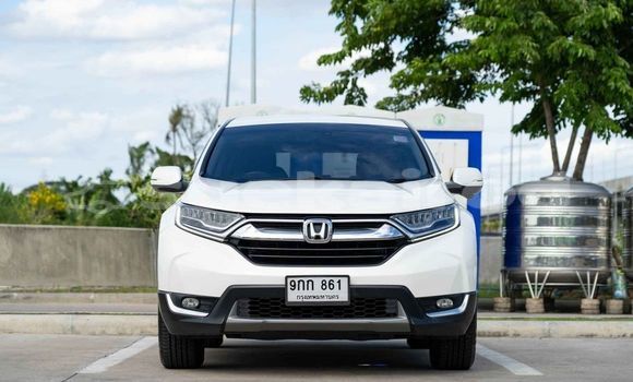 Buy Used Honda CR-V White Car in Bangkok in Bangkok Buy Used Honda CR-V White Car in Bangkok in Bangkok