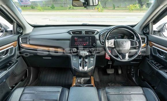 Buy Used Honda CR-V White Car in Bangkok in Bangkok Buy Used Honda CR-V White Car in Bangkok in Bangkok