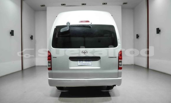 Buy Used Toyota Commuter White Car in Bangkok in Bangkok Buy Used Toyota Commuter White Car in Bangkok in Bangkok