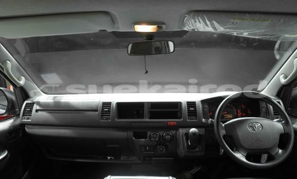 Buy Used Toyota Commuter White Car in Bangkok in Bangkok Buy Used Toyota Commuter White Car in Bangkok in Bangkok