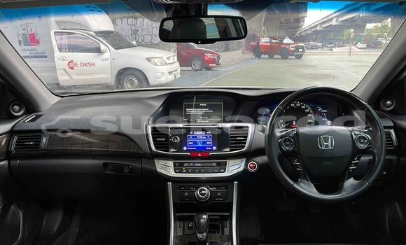 Buy Used Honda Accord White Car in Bangkok in Bangkok Buy Used Honda Accord White Car in Bangkok in Bangkok