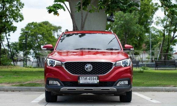 ซื้อ รถมือสอง MG ZS สีแดง รถยนต์ ใน %{เมือง} ใน กรุงเทพมหานคร