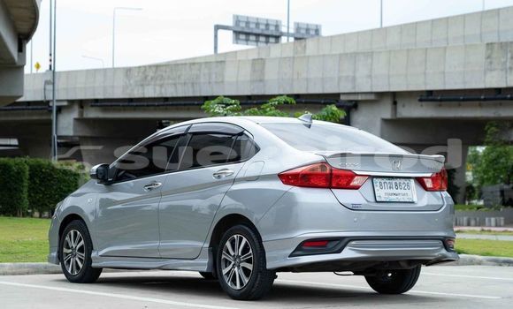 ซื้อ รถมือสอง Honda City อื่น ๆ รถยนต์ ใน %{เมือง} ใน กรุงเทพมหานคร ซื้อ รถมือสอง Honda City อื่น ๆ รถยนต์ ใน %{เมือง} ใน กรุงเทพมหานคร