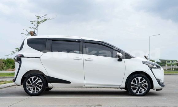 ซื้อ รถมือสอง Toyota Sienta ขาว รถยนต์ ใน %{เมือง} ใน กรุงเทพมหานคร ซื้อ รถมือสอง Toyota Sienta ขาว รถยนต์ ใน %{เมือง} ใน กรุงเทพมหานคร