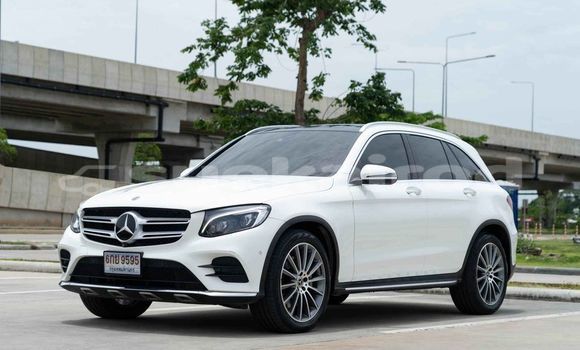 ซื้อ รถมือสอง Mercedes-Benz GLC ขาว รถยนต์ ใน %{เมือง} ใน กรุงเทพมหานคร ซื้อ รถมือสอง Mercedes-Benz GLC ขาว รถยนต์ ใน %{เมือง} ใน กรุงเทพมหานคร