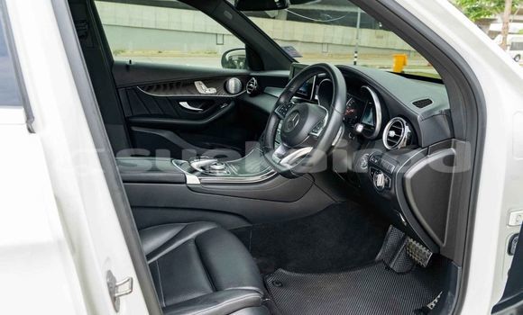 ซื้อ รถมือสอง Mercedes-Benz GLC ขาว รถยนต์ ใน %{เมือง} ใน กรุงเทพมหานคร ซื้อ รถมือสอง Mercedes-Benz GLC ขาว รถยนต์ ใน %{เมือง} ใน กรุงเทพมหานคร