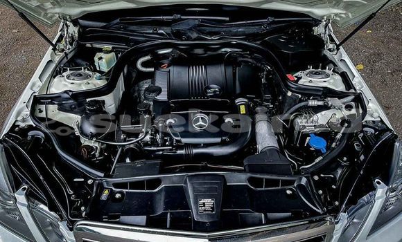 Buy Used Mercedes‒Benz E–Class White Car in Bangkok in Bangkok Buy Used Mercedes‒Benz E–Class White Car in Bangkok in Bangkok