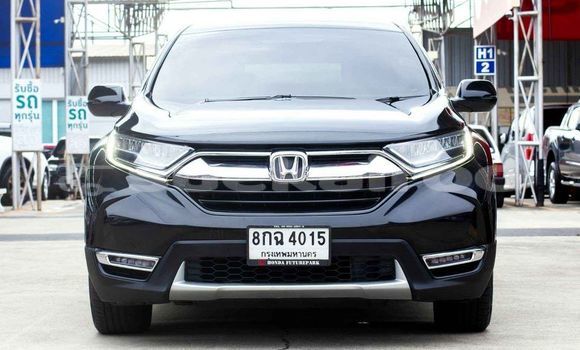 Buy Used Honda CR-V White Car in Bangkok in Bangkok