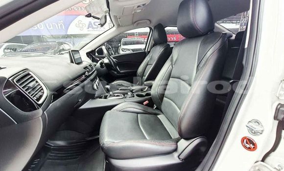 ซื้อ รถมือสอง Mazda Mazda 3 ขาว รถยนต์ ใน %{เมือง} ใน กรุงเทพมหานคร ซื้อ รถมือสอง Mazda Mazda 3 ขาว รถยนต์ ใน %{เมือง} ใน กรุงเทพมหานคร