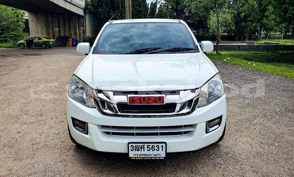 Buy Used Isuzu D-Max White Car in Bangkok in Bangkok Buy Used Isuzu D-Max White Car in Bangkok in Bangkok