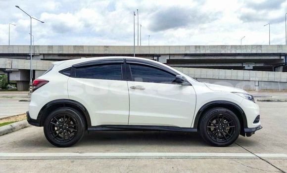 ซื้อ รถมือสอง Honda CR-V ขาว รถยนต์ ใน %{เมือง} ใน กรุงเทพมหานคร ซื้อ รถมือสอง Honda CR-V ขาว รถยนต์ ใน %{เมือง} ใน กรุงเทพมหานคร