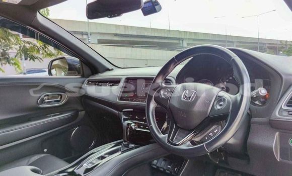 ซื้อ รถมือสอง Honda CR-V ขาว รถยนต์ ใน %{เมือง} ใน กรุงเทพมหานคร ซื้อ รถมือสอง Honda CR-V ขาว รถยนต์ ใน %{เมือง} ใน กรุงเทพมหานคร