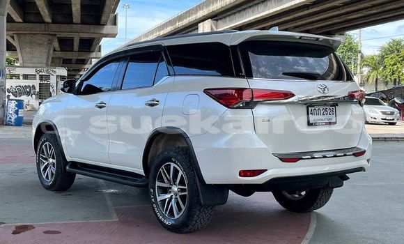 ซื้อ รถมือสอง Toyota Fortuner ขาว รถยนต์ ใน %{เมือง} ใน กรุงเทพมหานคร ซื้อ รถมือสอง Toyota Fortuner ขาว รถยนต์ ใน %{เมือง} ใน กรุงเทพมหานคร