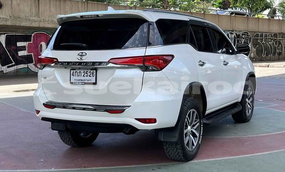ซื้อ รถมือสอง Toyota Fortuner ขาว รถยนต์ ใน %{เมือง} ใน กรุงเทพมหานคร ซื้อ รถมือสอง Toyota Fortuner ขาว รถยนต์ ใน %{เมือง} ใน กรุงเทพมหานคร