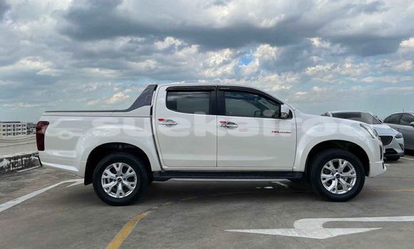 ซื้อ รถมือสอง Isuzu D-Max ขาว รถยนต์ ใน %{เมือง} ใน กรุงเทพมหานคร ซื้อ รถมือสอง Isuzu D-Max ขาว รถยนต์ ใน %{เมือง} ใน กรุงเทพมหานคร