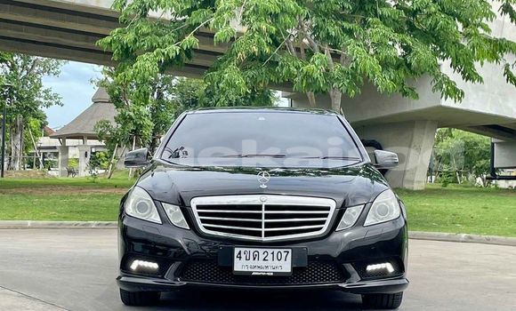 ซื้อ รถมือสอง Mercedes-Benz E-Classe สีดำ รถยนต์ ใน %{เมือง} ใน กรุงเทพมหานคร ซื้อ รถมือสอง Mercedes-Benz E-Classe สีดำ รถยนต์ ใน %{เมือง} ใน กรุงเทพมหานคร