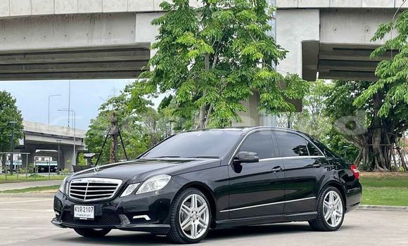 ซื้อ รถมือสอง Mercedes-Benz E-Classe สีดำ รถยนต์ ใน %{เมือง} ใน กรุงเทพมหานคร ซื้อ รถมือสอง Mercedes-Benz E-Classe สีดำ รถยนต์ ใน %{เมือง} ใน กรุงเทพมหานคร