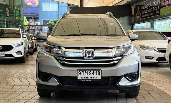 ซื้อ รถมือสอง Honda BR-V อื่น ๆ รถยนต์ ใน %{เมือง} ใน กรุงเทพมหานคร