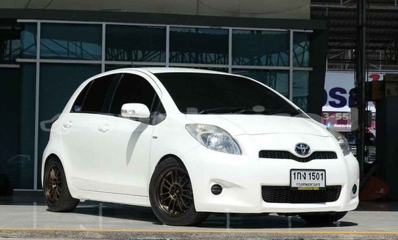 ซื้อ รถมือสอง Toyota Yaris ขาว รถยนต์ ใน %{เมือง} ใน กรุงเทพมหานคร ซื้อ รถมือสอง Toyota Yaris ขาว รถยนต์ ใน %{เมือง} ใน กรุงเทพมหานคร