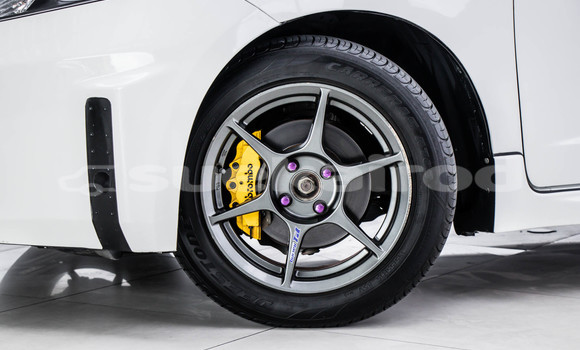 Buy Used Honda Jazz White Car in Bangkok in Bangkok Buy Used Honda Jazz White Car in Bangkok in Bangkok