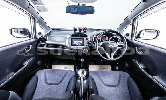 Buy Used Honda Jazz White Car in Bangkok in Bangkok Buy Used Honda Jazz White Car in Bangkok in Bangkok