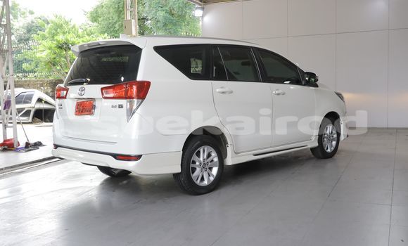 ซื้อ รถมือสอง Toyota Innova ขาว รถยนต์ ใน %{เมือง} ใน กรุงเทพมหานคร ซื้อ รถมือสอง Toyota Innova ขาว รถยนต์ ใน %{เมือง} ใน กรุงเทพมหานคร