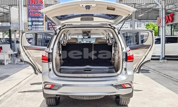 ซื้อ รถมือสอง Isuzu MU-X เงิน รถยนต์ ใน %{เมือง} ใน กรุงเทพมหานคร ซื้อ รถมือสอง Isuzu MU-X เงิน รถยนต์ ใน %{เมือง} ใน กรุงเทพมหานคร