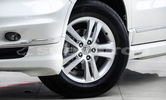 Buy Used Honda CR-V White Car in Bangkok in Bangkok Buy Used Honda CR-V White Car in Bangkok in Bangkok