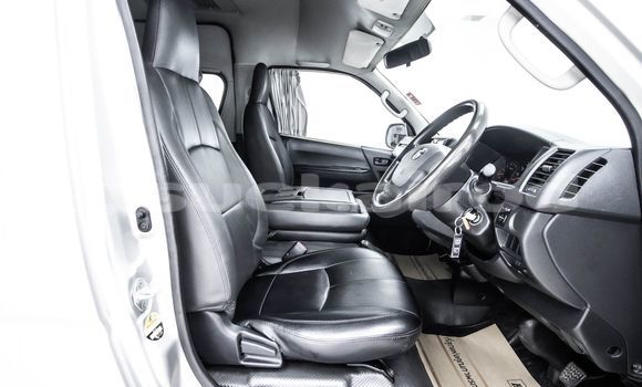 Buy Used Toyota Commuter Other Car in Bangkok in Bangkok Buy Used Toyota Commuter Other Car in Bangkok in Bangkok