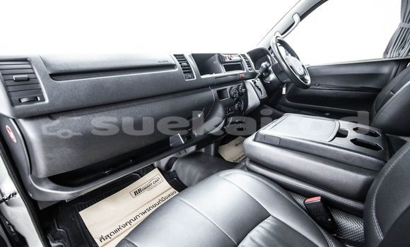 Buy Used Toyota Commuter Other Car in Bangkok in Bangkok Buy Used Toyota Commuter Other Car in Bangkok in Bangkok