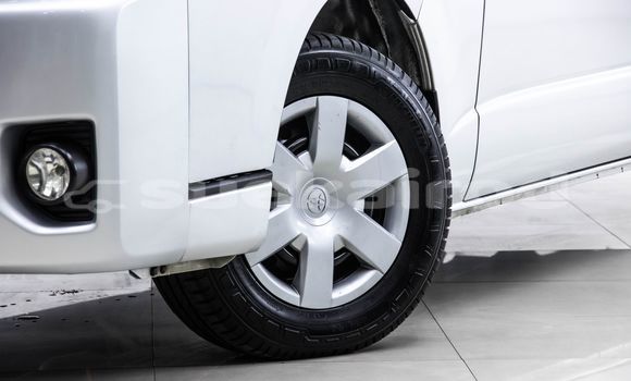 Buy Used Toyota Commuter Other Car in Bangkok in Bangkok Buy Used Toyota Commuter Other Car in Bangkok in Bangkok