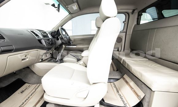 Buy Used Toyota Hiluxe VIGO Brown Car in Bangkok in Bangkok Buy Used Toyota Hiluxe VIGO Brown Car in Bangkok in Bangkok