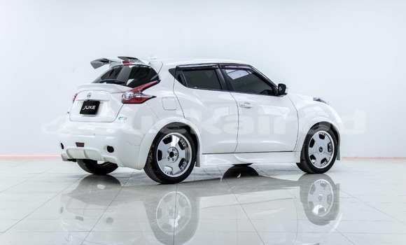 Buy Used Nissan Juke White Car in Bangkok in Bangkok Buy Used Nissan Juke White Car in Bangkok in Bangkok