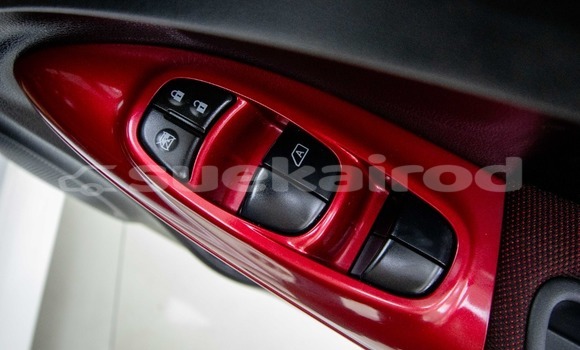 Buy Used Nissan Juke White Car in Bangkok in Bangkok Buy Used Nissan Juke White Car in Bangkok in Bangkok