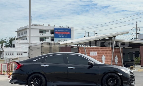 ซื้อ รถมือสอง Honda Civic สีดำ รถยนต์ ใน %{เมือง} ใน นนทบุรี ซื้อ รถมือสอง Honda Civic สีดำ รถยนต์ ใน %{เมือง} ใน นนทบุรี