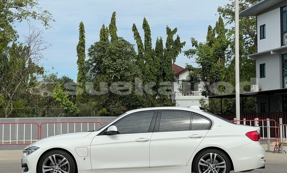 ซื้อ รถมือสอง BMW 3–Series ขาว รถยนต์ ใน %{เมือง} ใน นนทบุรี ซื้อ รถมือสอง BMW 3–Series ขาว รถยนต์ ใน %{เมือง} ใน นนทบุรี
