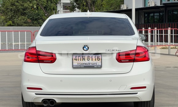 ซื้อ รถมือสอง BMW 3–Series ขาว รถยนต์ ใน %{เมือง} ใน นนทบุรี ซื้อ รถมือสอง BMW 3–Series ขาว รถยนต์ ใน %{เมือง} ใน นนทบุรี
