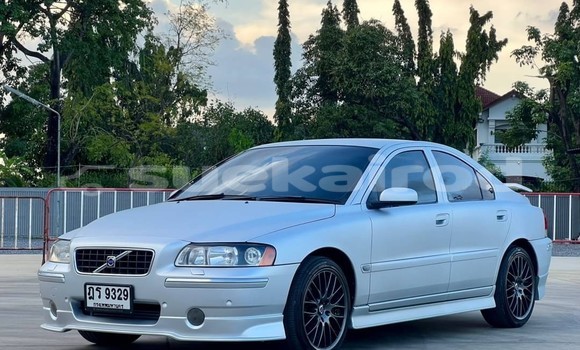 ซื้อ รถมือสอง Volvo S60 เงิน รถยนต์ ใน %{เมือง} ใน นนทบุรี