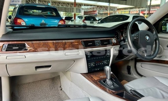 ซื้อ รถมือสอง BMW 3–Series เงิน รถยนต์ ใน %{เมือง} ใน นนทบุรี ซื้อ รถมือสอง BMW 3–Series เงิน รถยนต์ ใน %{เมือง} ใน นนทบุรี