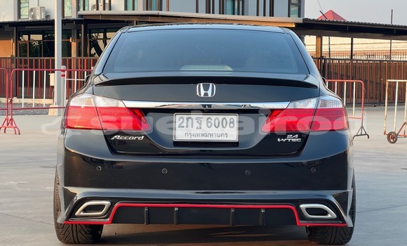 ซื้อ รถมือสอง Honda Accord สีดำ รถยนต์ ใน %{เมือง} ใน นนทบุรี ซื้อ รถมือสอง Honda Accord สีดำ รถยนต์ ใน %{เมือง} ใน นนทบุรี